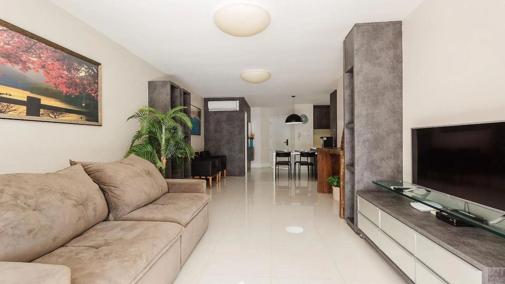 Mhe - Apartamentos Proximos A Praia Floripa/Sc Florianópolis Apartment
