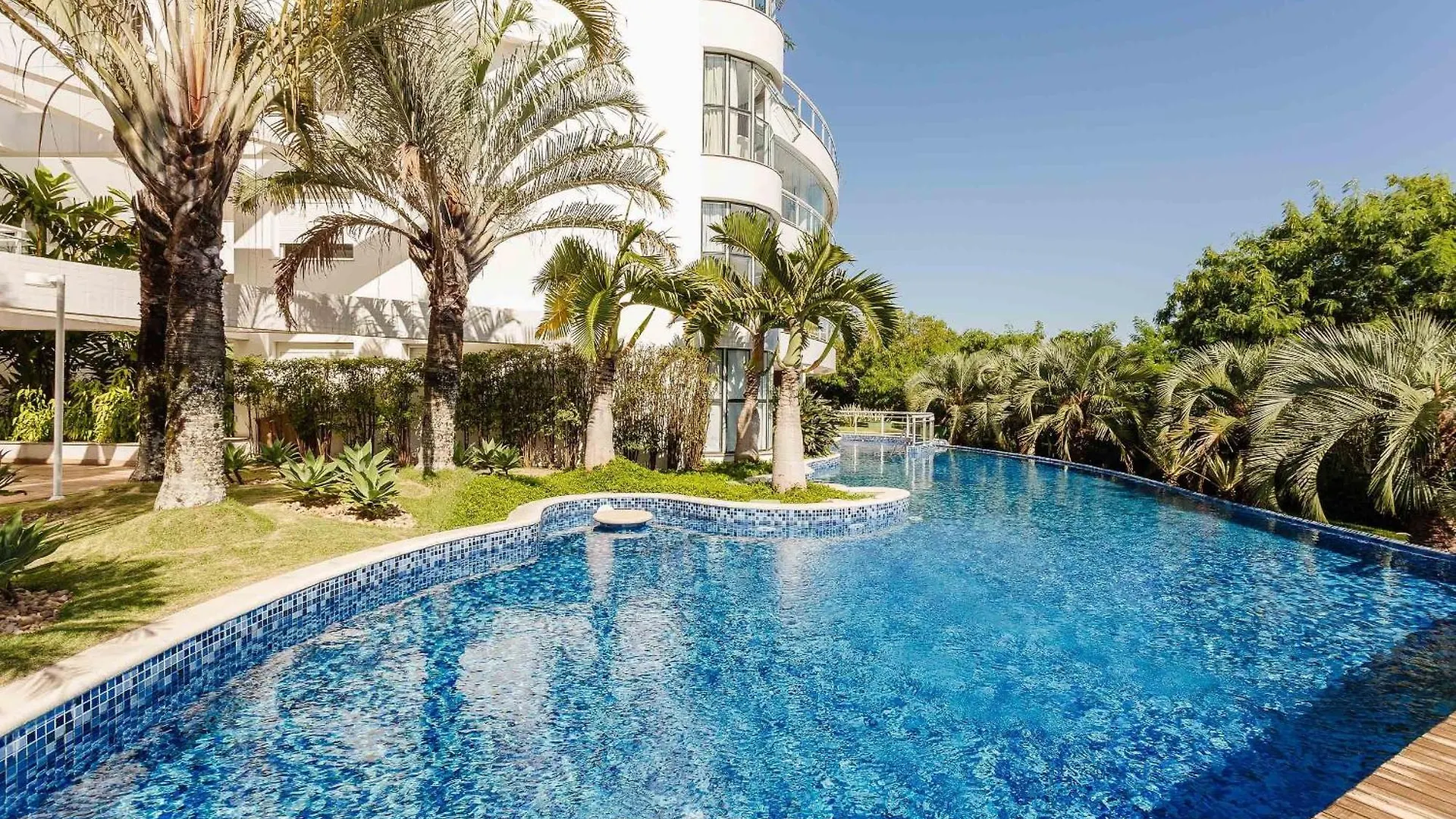 Mhe - Apartamentos Proximos A Praia Floripa/Sc Florianópolis Brasil