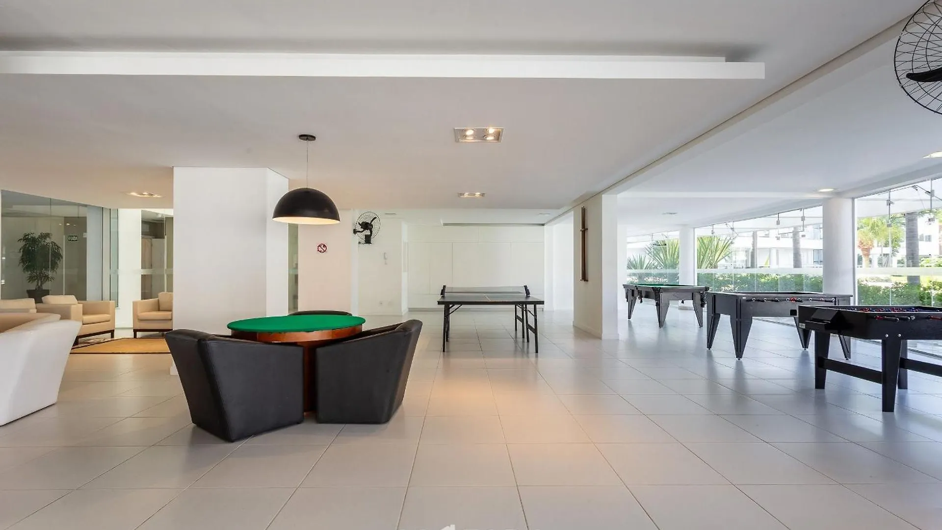 Mhe - Apartamentos Proximos A Praia Floripa/Sc Florianópolis Brasil