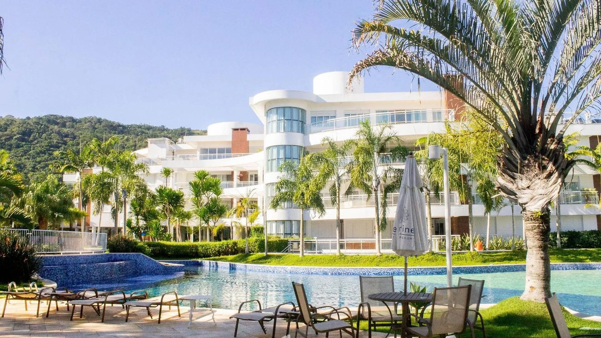 Mhe - Apartamentos Proximos A Praia Floripa/Sc Florianópolis