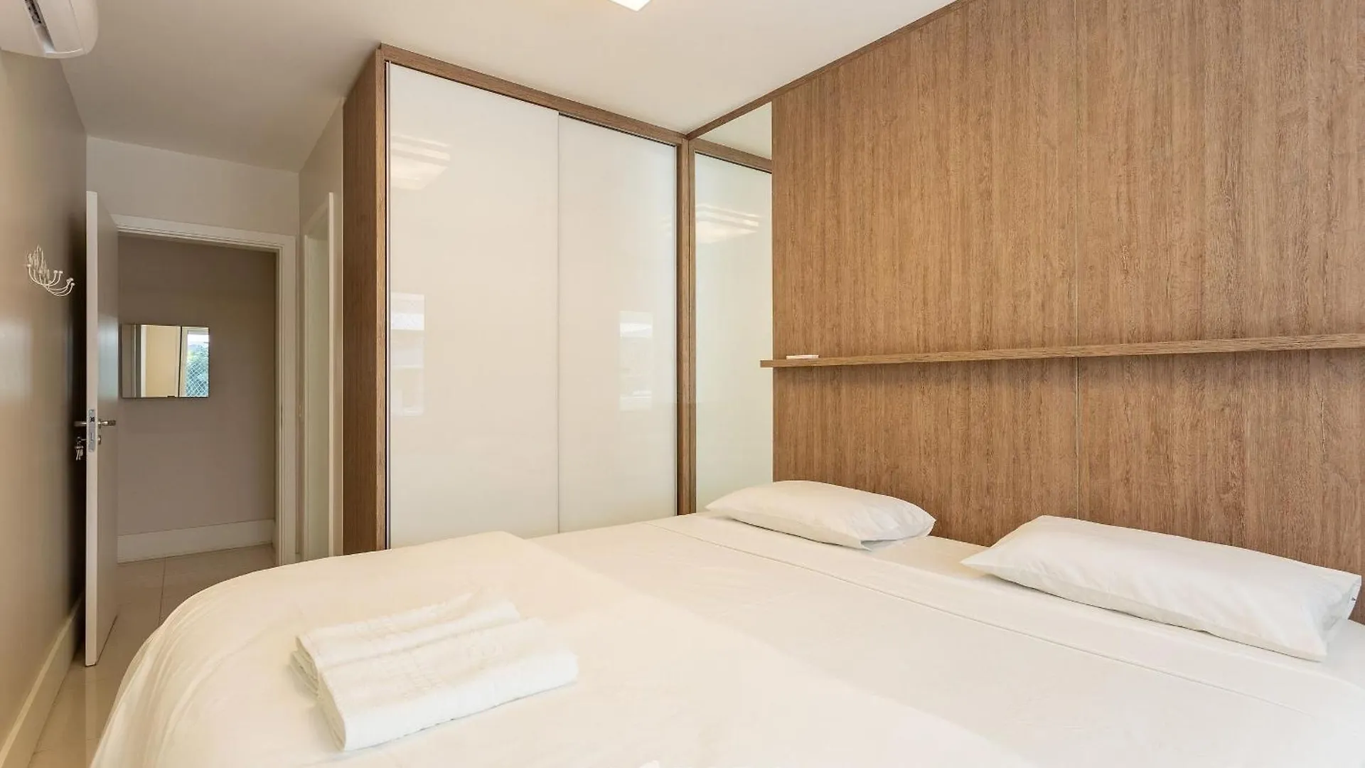 Mhe - Apartamentos Proximos A Praia Floripa/Sc Florianópolis