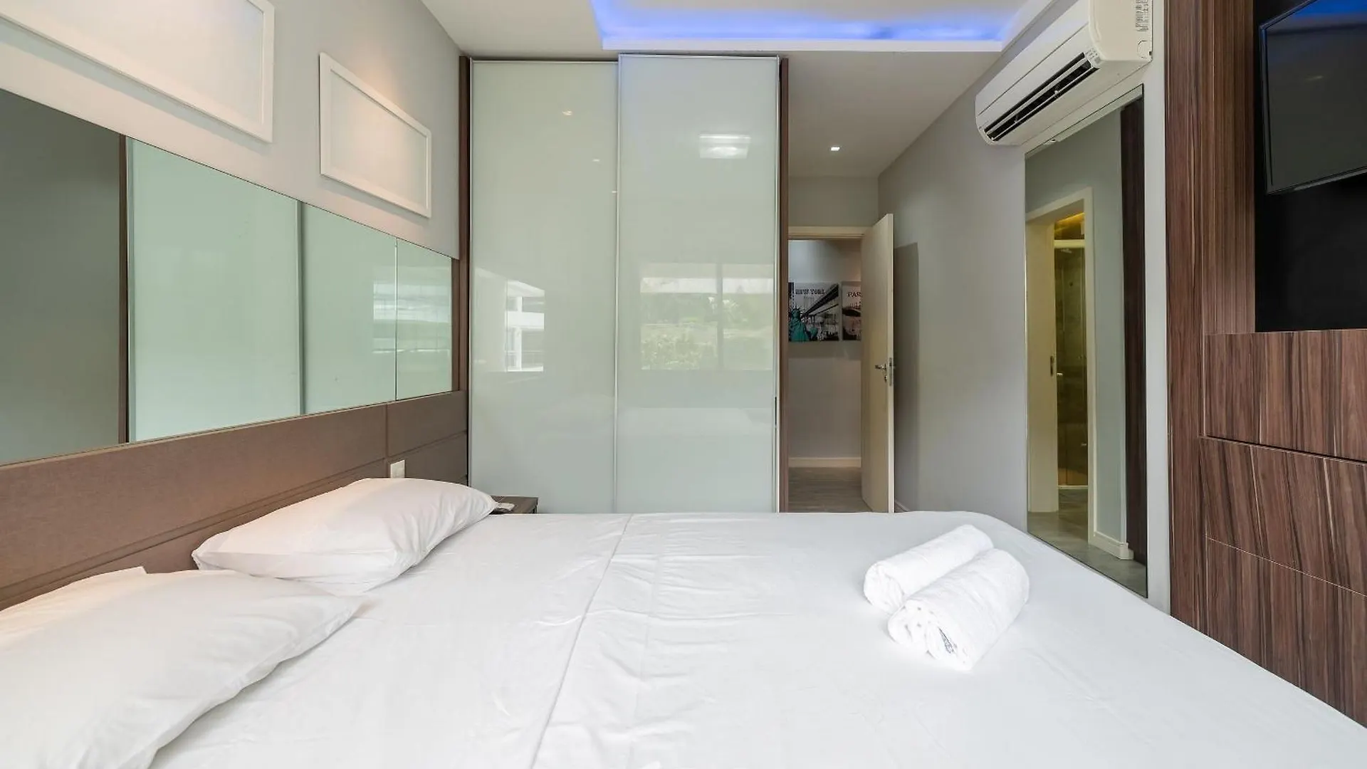 Mhe - Apartamentos Proximos A Praia Floripa/Sc Florianópolis